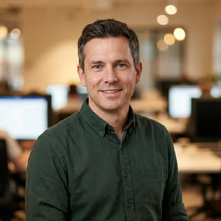 Daniel Carter, Chief Technology Officer at Crypto Yieldbrain, profile image